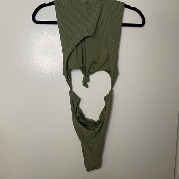 Frankie’s Bikinis Blake One Piece - Picture 6 of 6